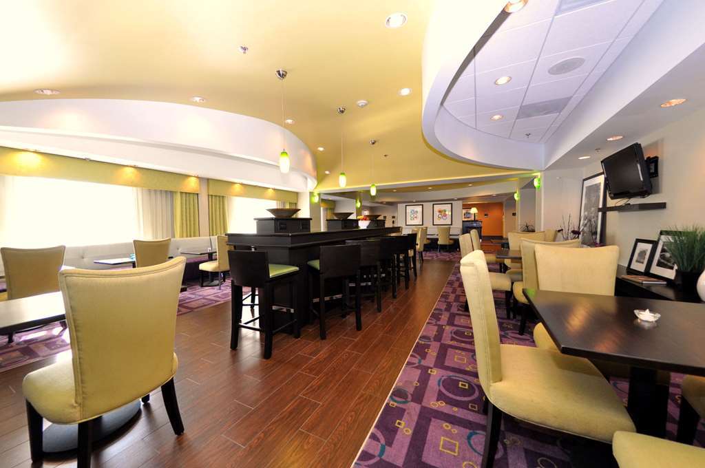 Hampton Inn Richmond - Airport Сендстон Інтер'єр фото