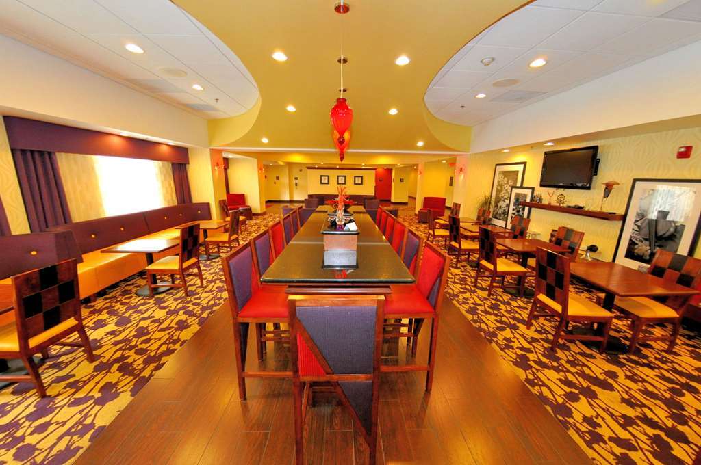 Hampton Inn Richmond - Airport Сендстон Інтер'єр фото